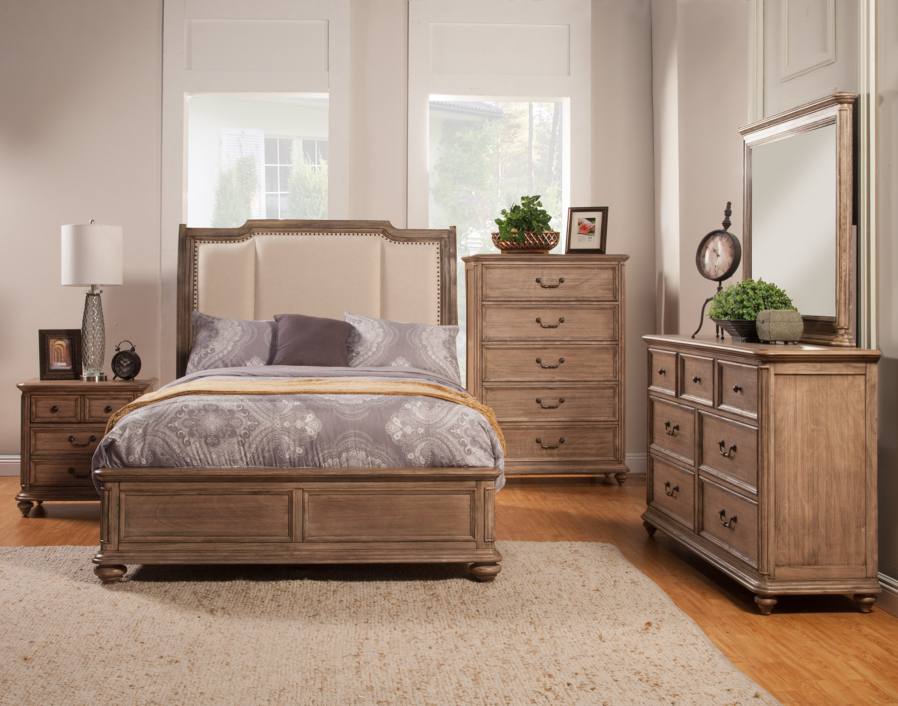 Alpine Furniture Melbourne Sleigh Bed - Thumbnail 2