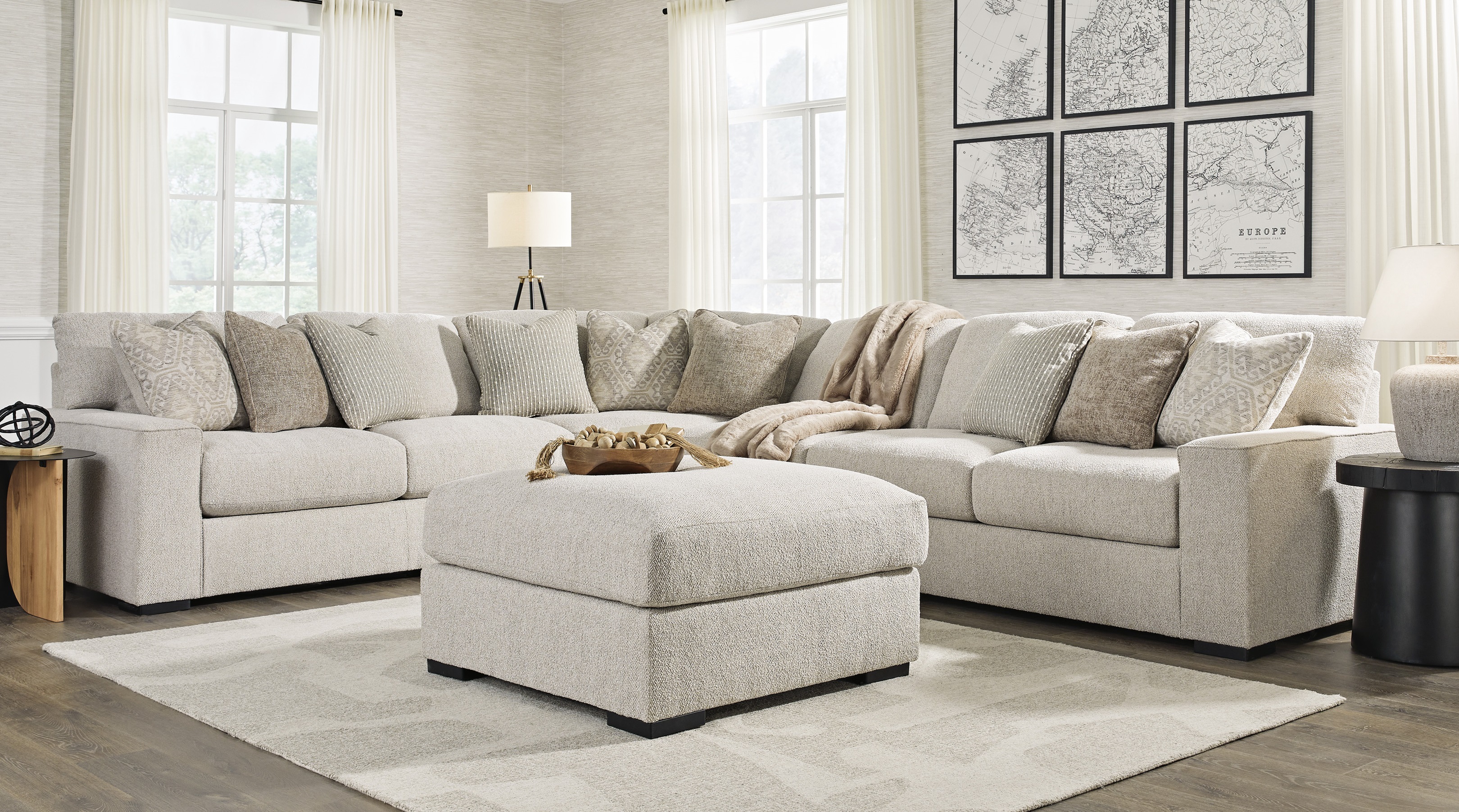 Ashley Furniture Ballyton Sand 4pc Sectional With Ottoman