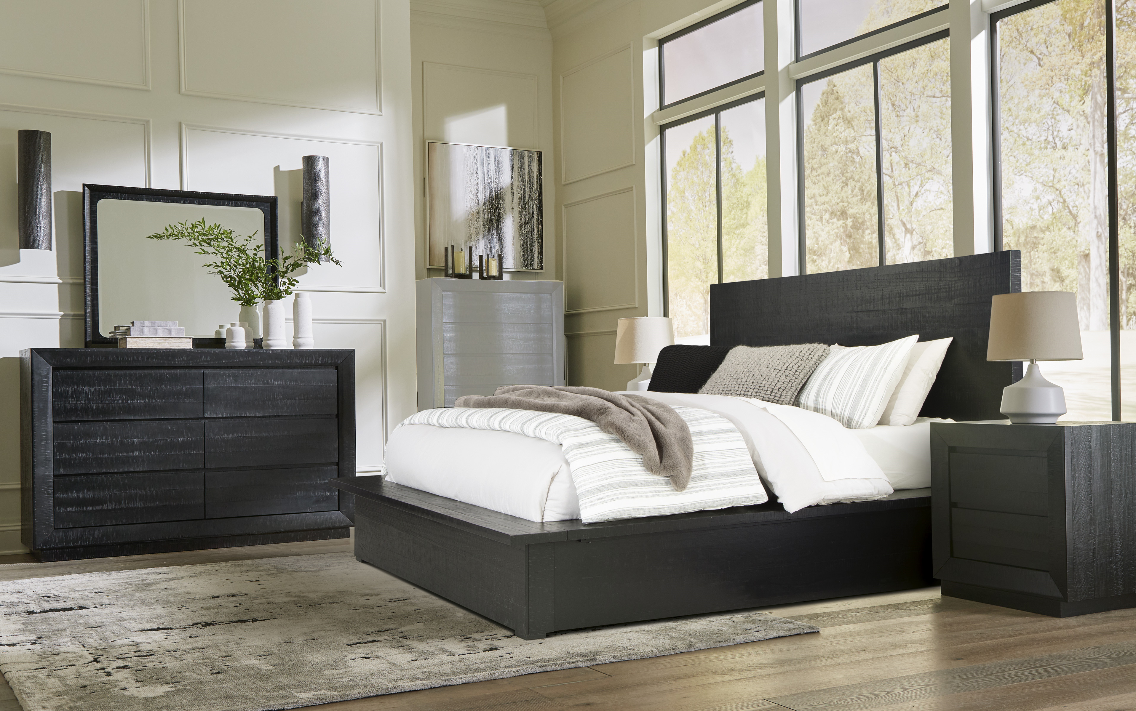 Ashley Furniture Londer Black 4pc Queen Panel Bedroom Set