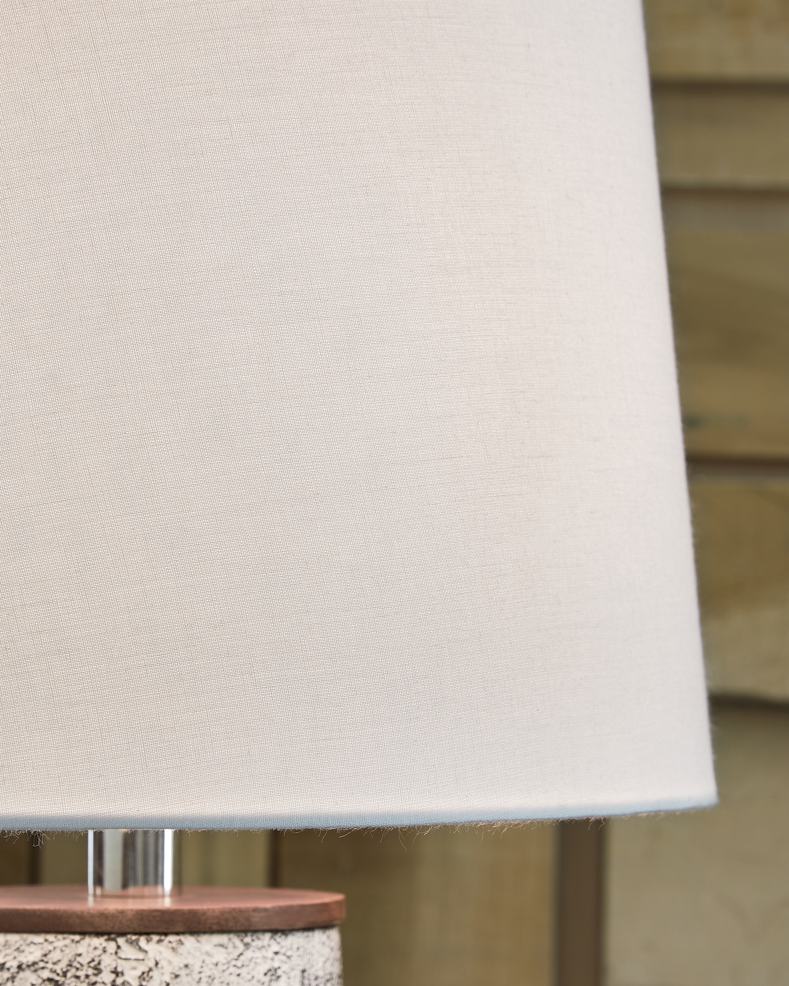 Ashley Furniture Chaston Table Lamp - Thumbnail 4