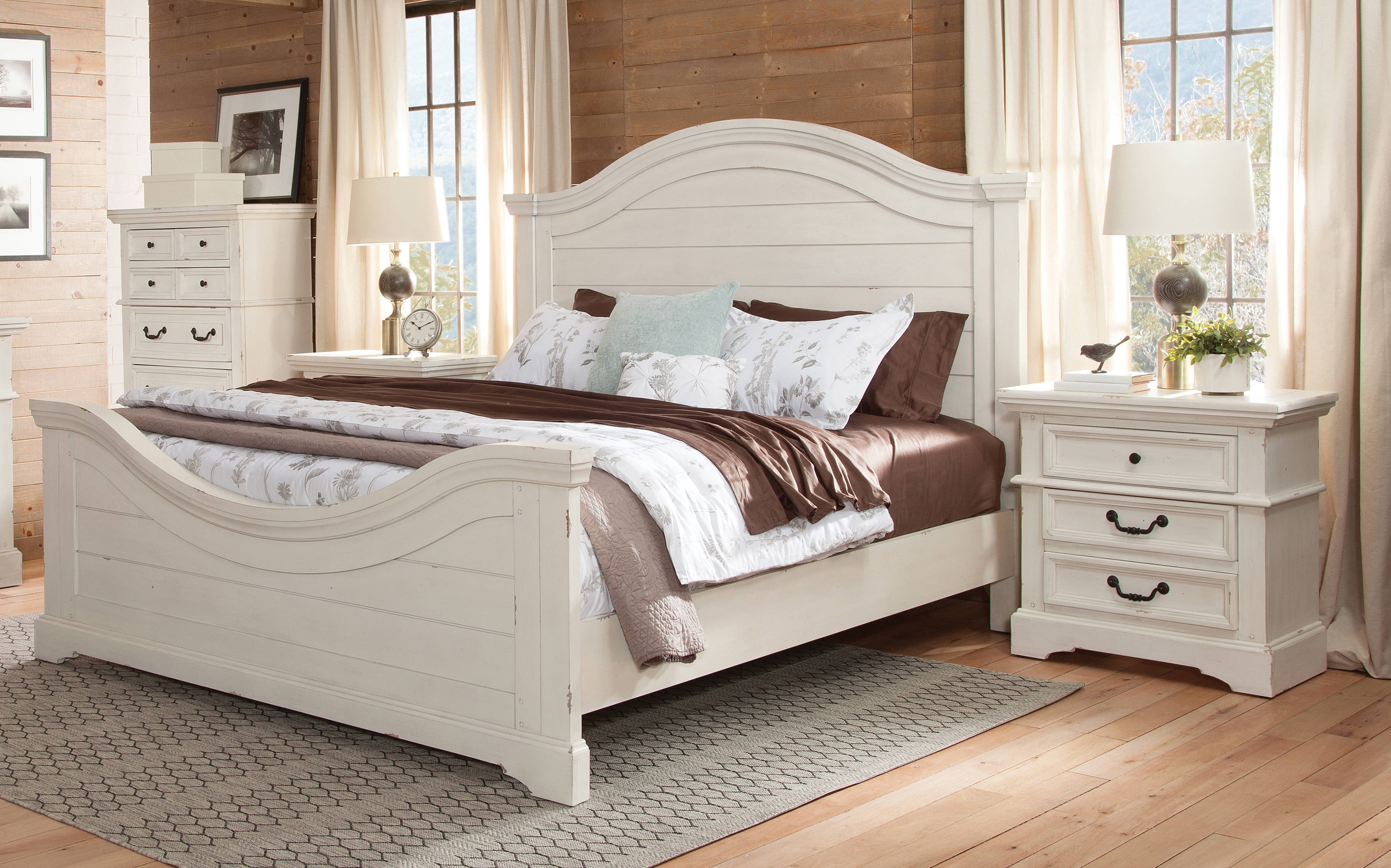 American Woodcrafters Stonebrook Distressed Antique White 4pc Bedroom Set W...