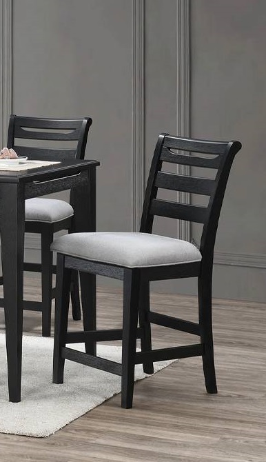 HIGH CHAIR