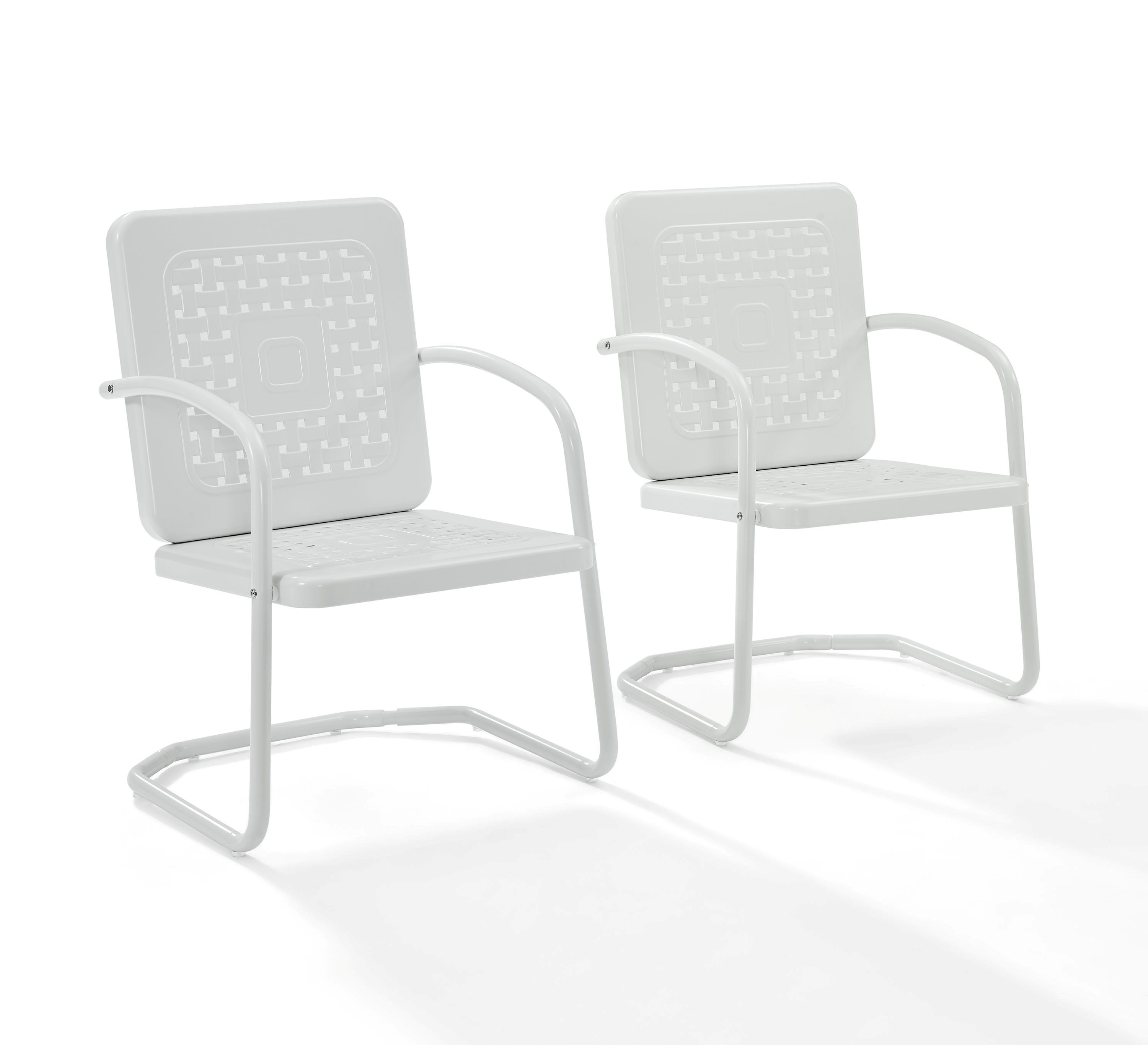 2 Crosley Bates White Gloss Retro Outdoor Armchairs