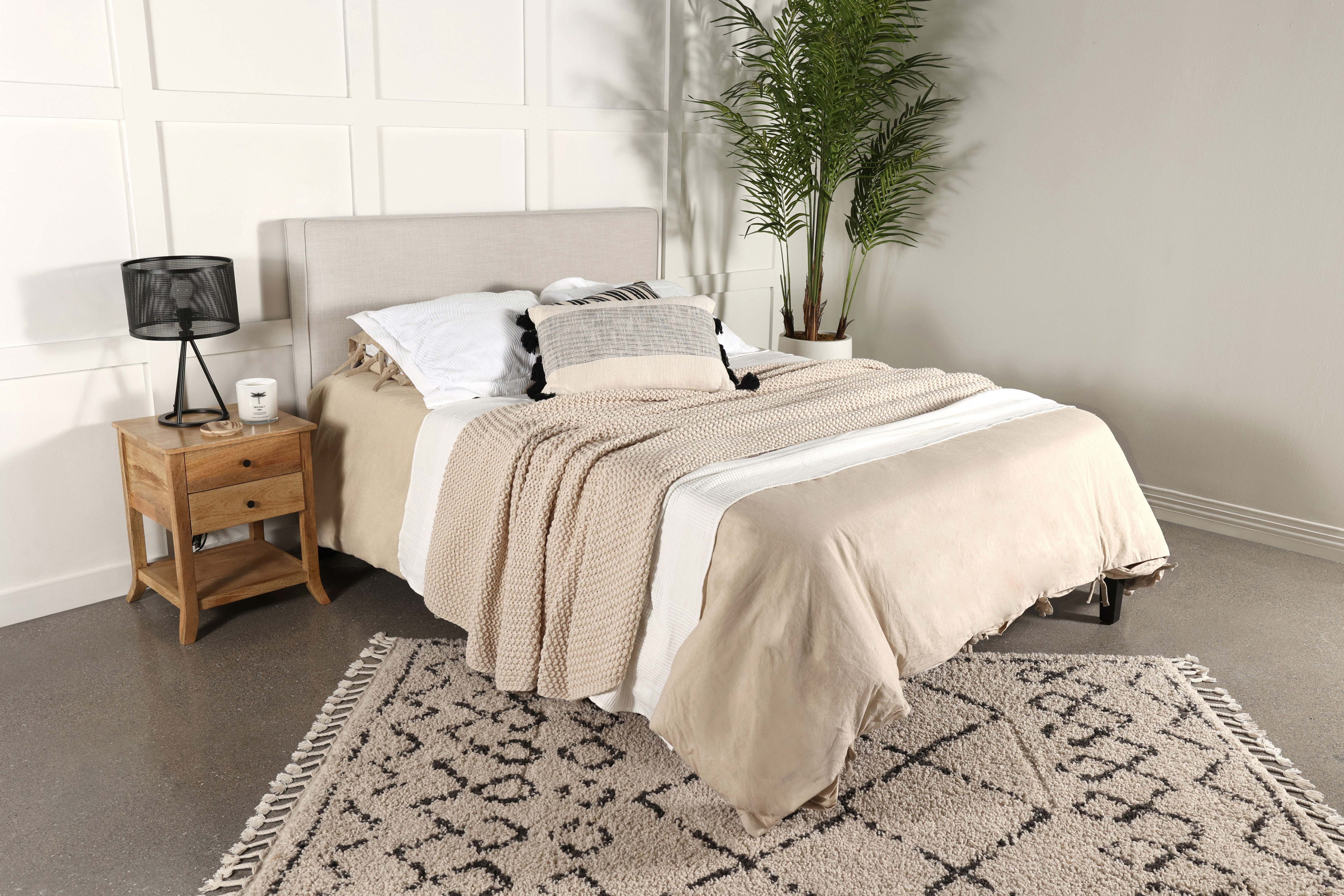Coaster Furniture Kosmo Sand King Upholstered Headboard - Thumbnail 2