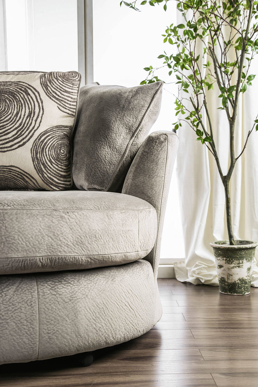 Furniture of America Bonaventura Gray Swivel Chair