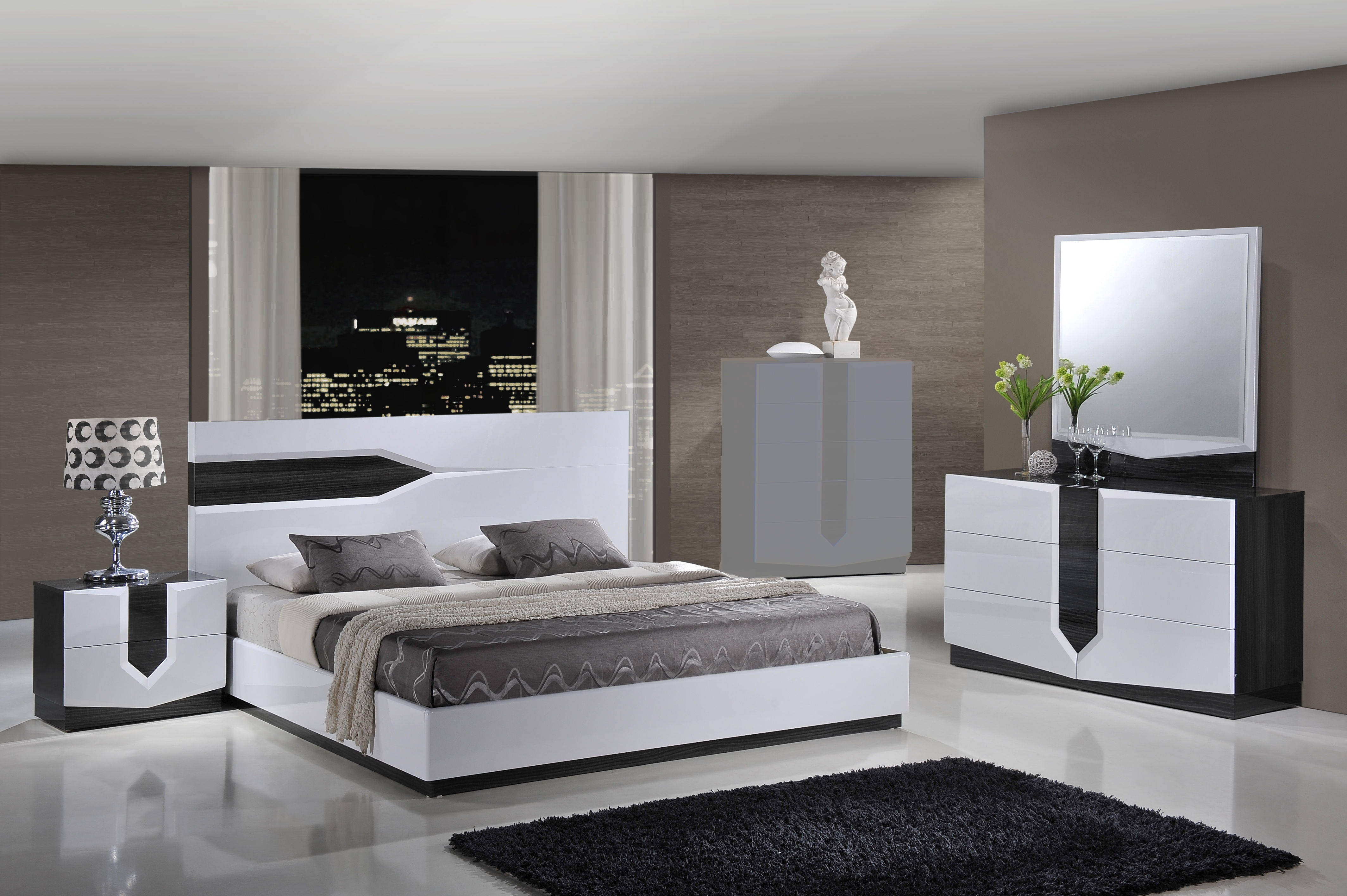 Global Furniture Hudson Oak White 4pc Bedroom Set with King Platform Bed