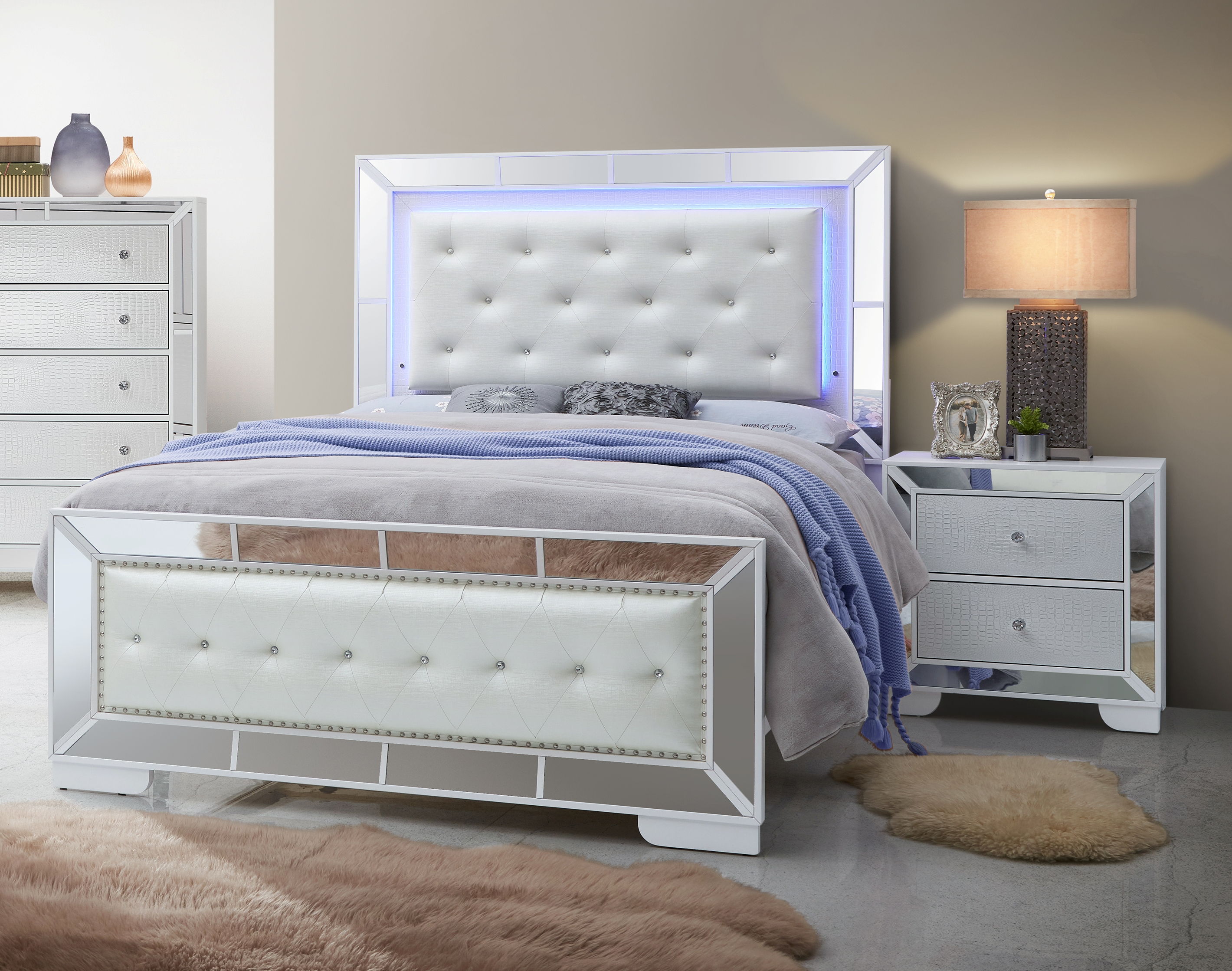 GLRY-G8180_GROUP_QB-2pc.jpg
