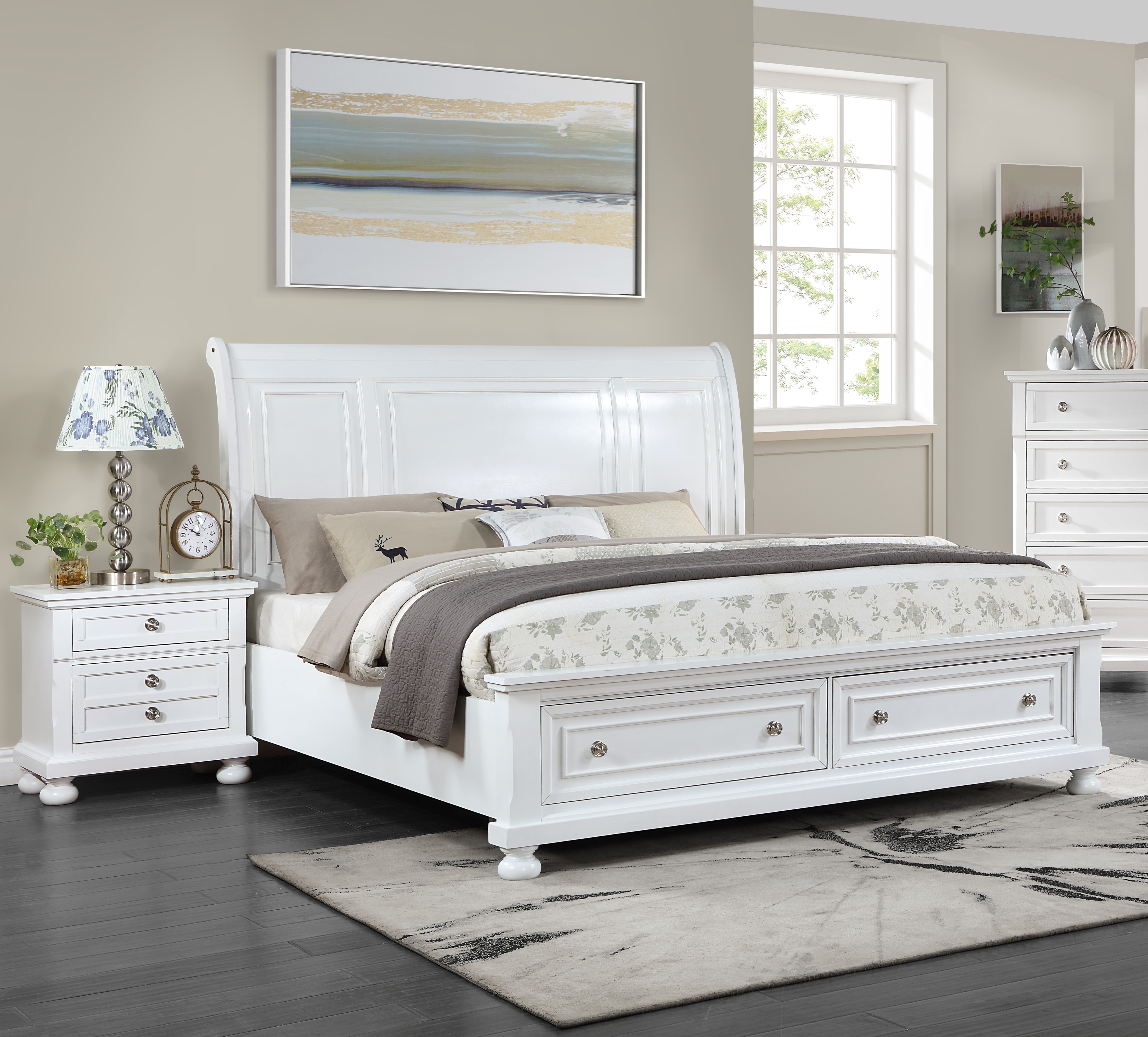 Glory Furniture Meade White 4pc Bedroom Set with King Bed