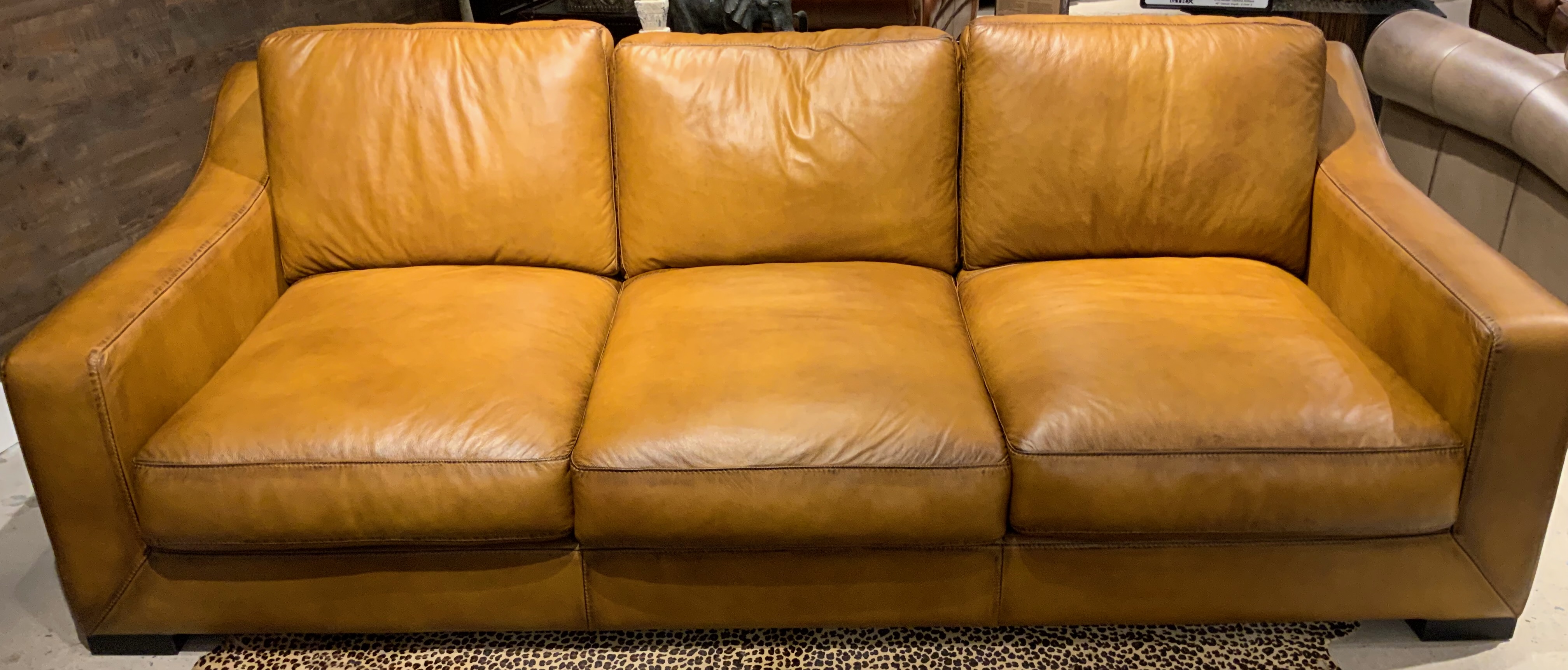 GTR-X16A-30-LUX-1.jpg