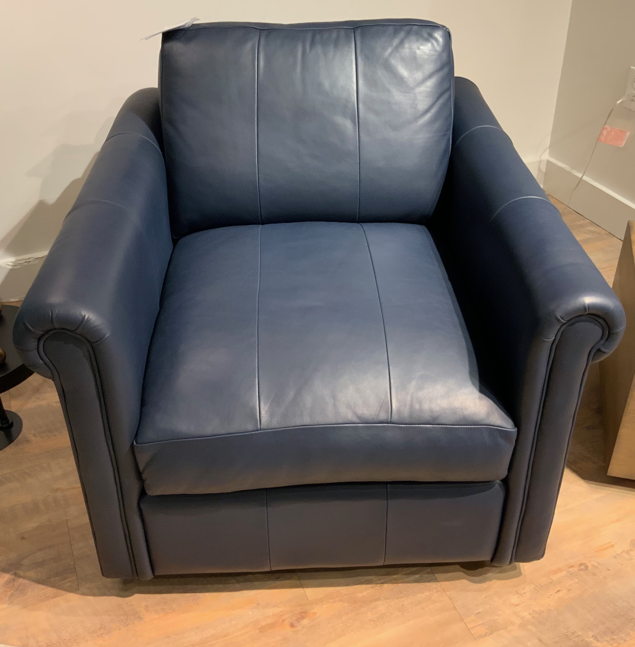 GTR Jordan Admiral Leather Accent Chair