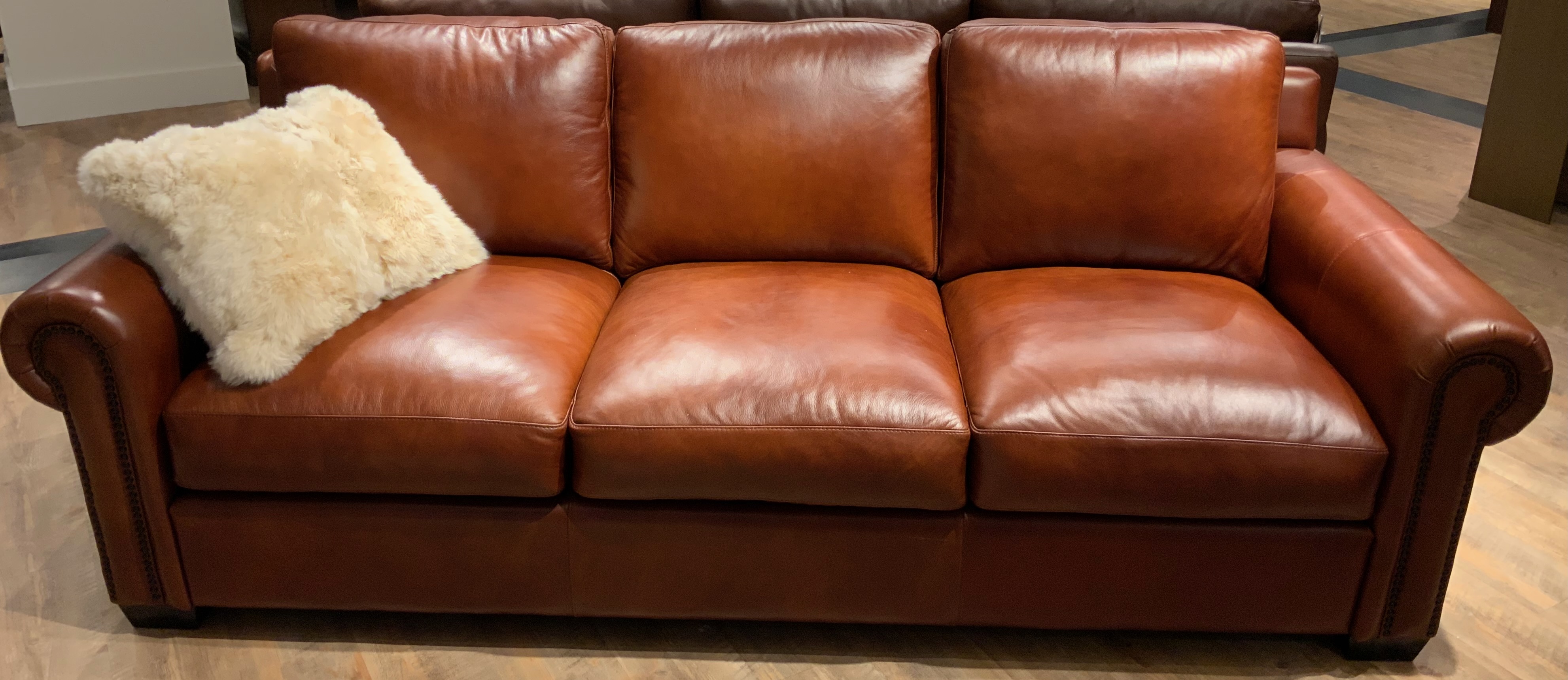 GTR Wembley Luggage Leather Sofa
