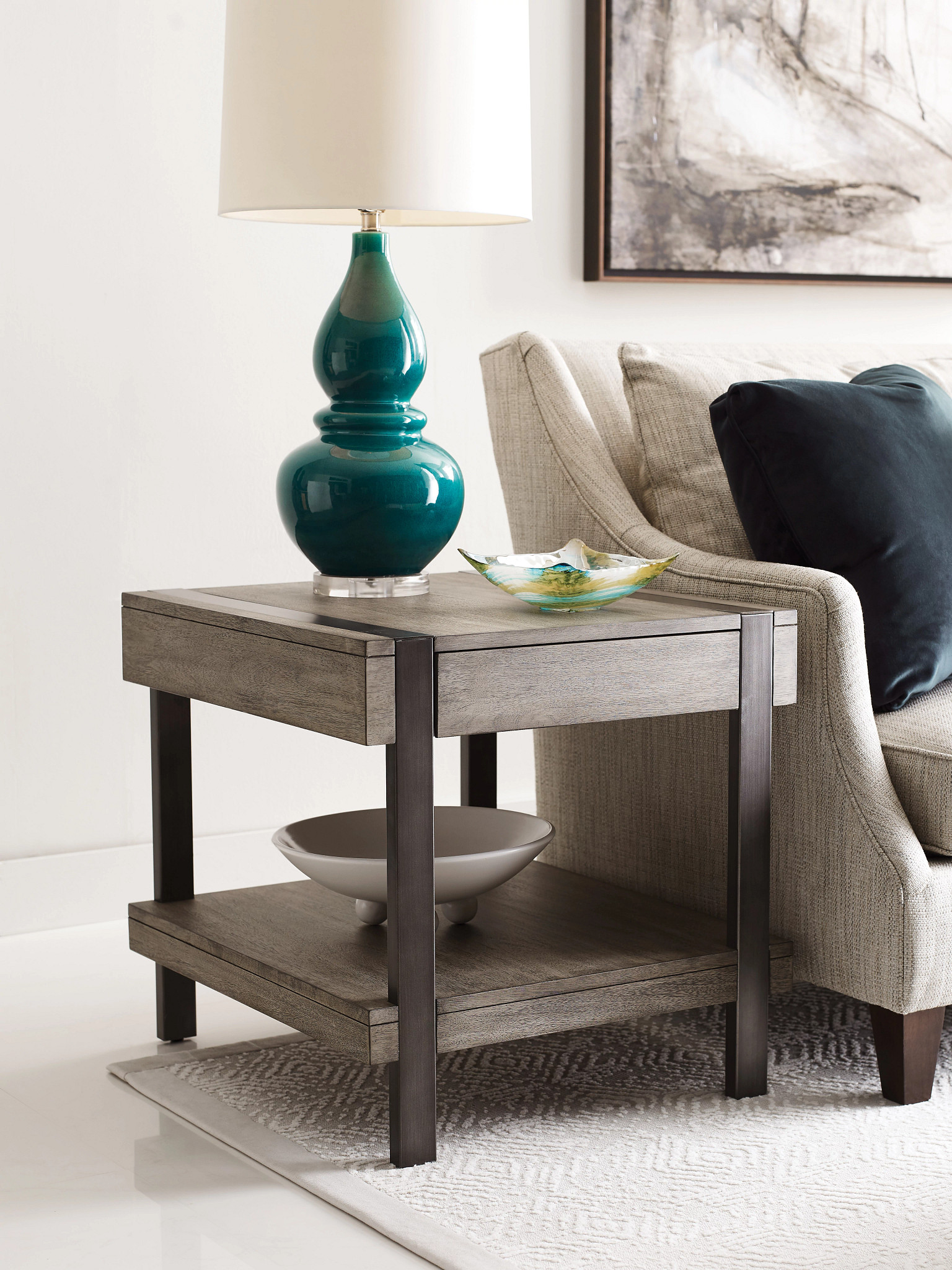 Hammary Sandler End Table - Thumbnail 4