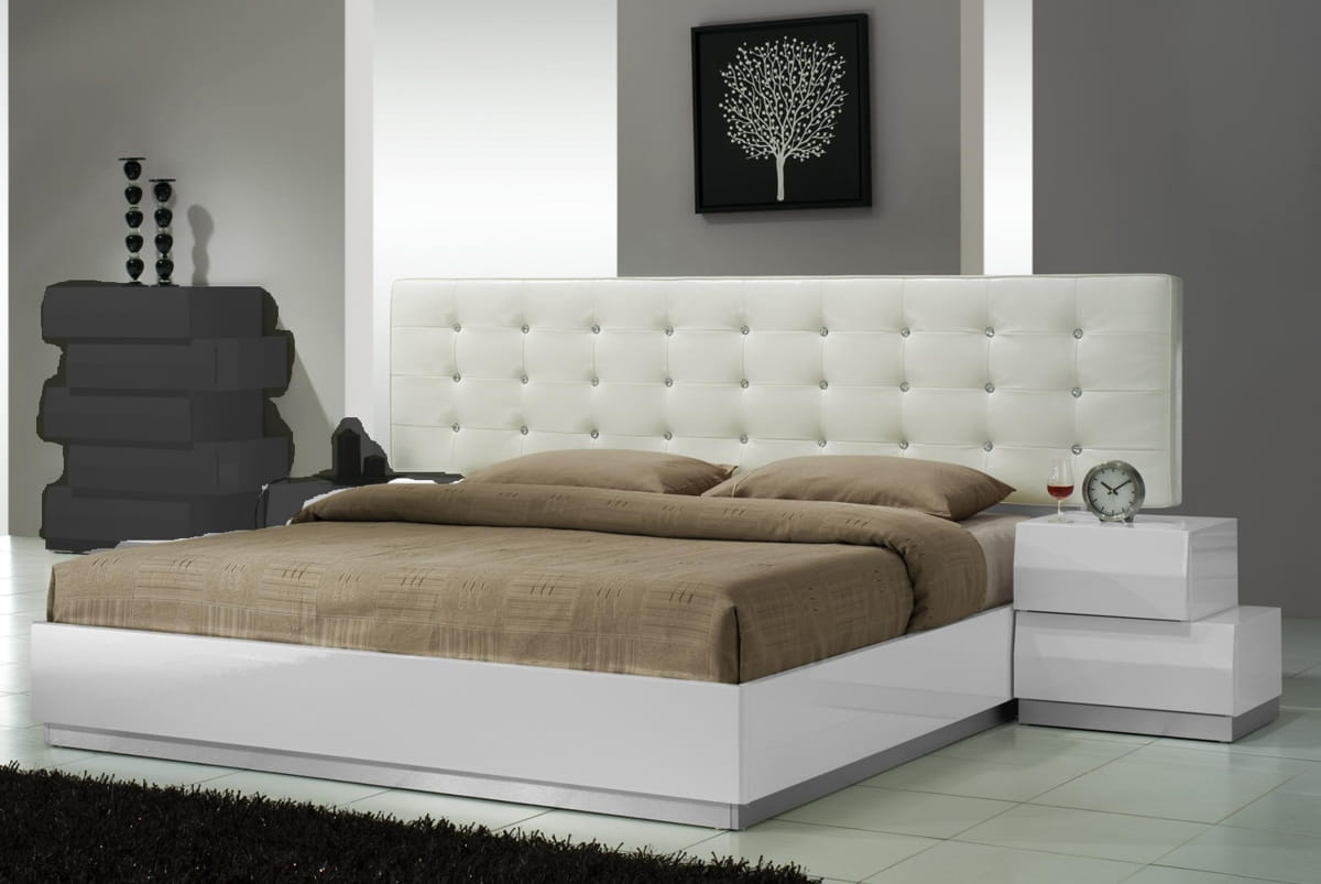 JM Furniture Milan White 4pc King Bedroom Set with Right Night Stand
