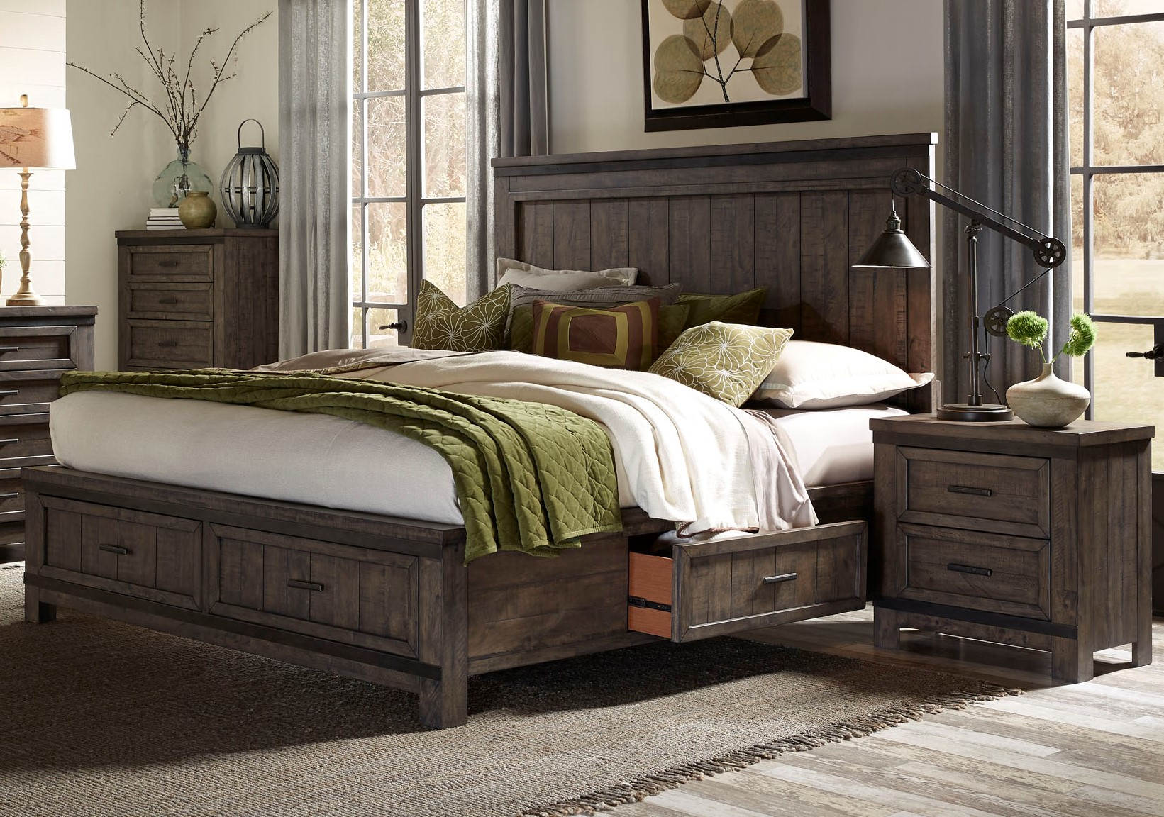 Liberty Thornwood Hills Beaten Gray 4pc Bedroom Set With Queen Two Sided St...