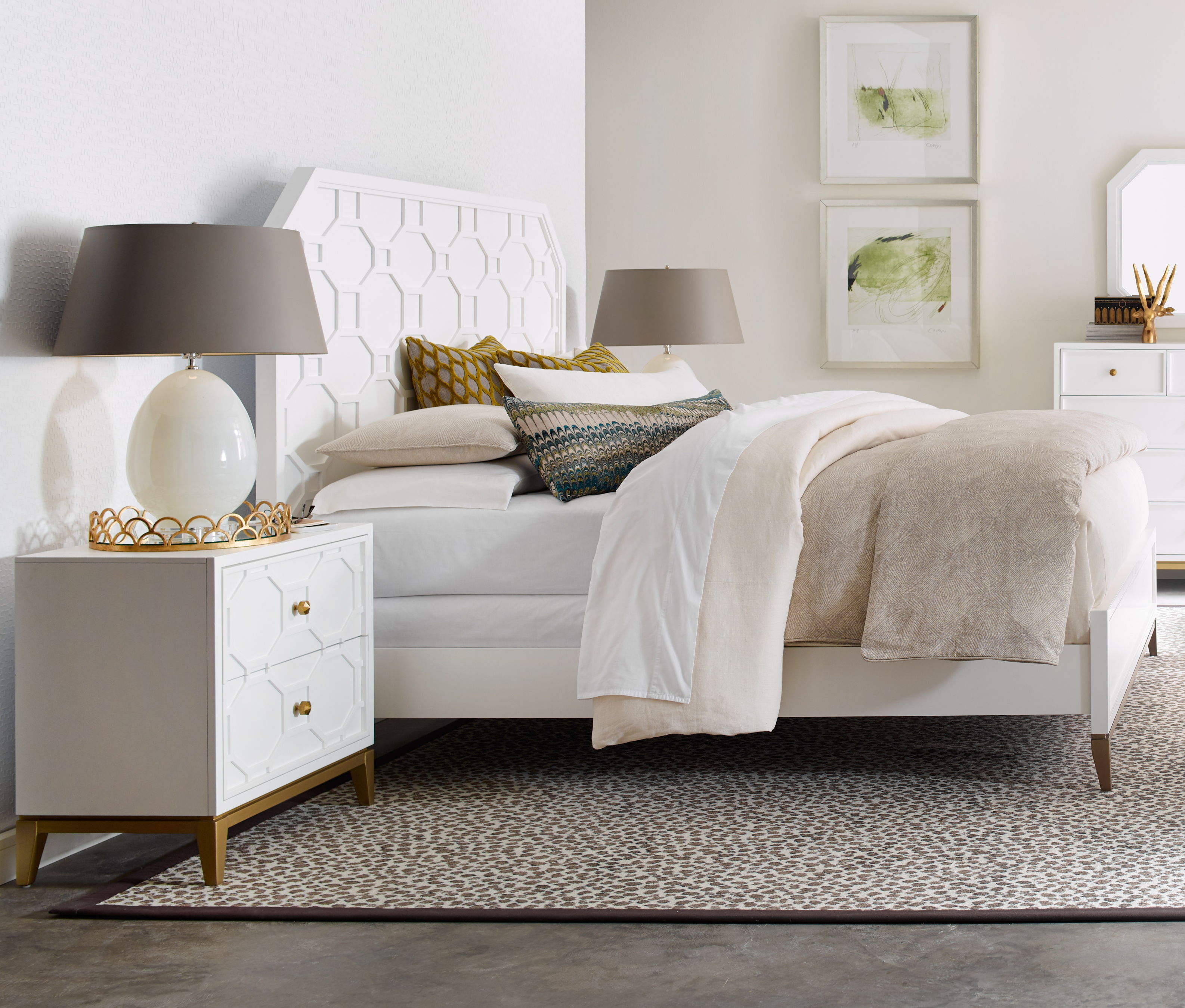 Legacy Furniture Chelsea White Gold 2pc Bedroom Set with Cal King Bed