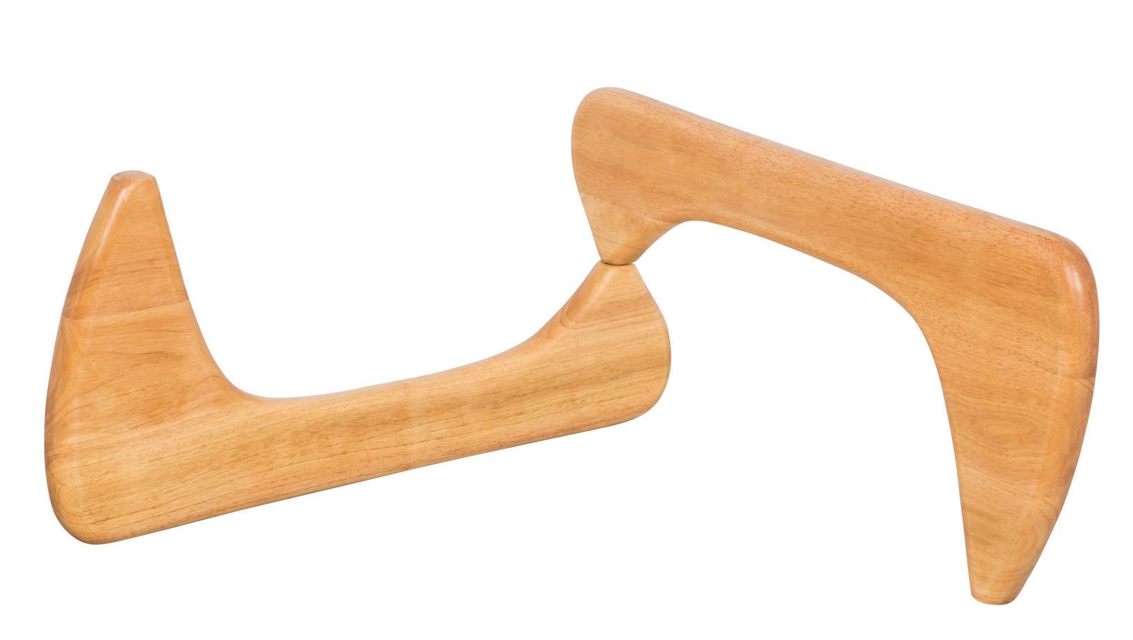 LeisureMod Fingal Head Triangle Coffee Table Base