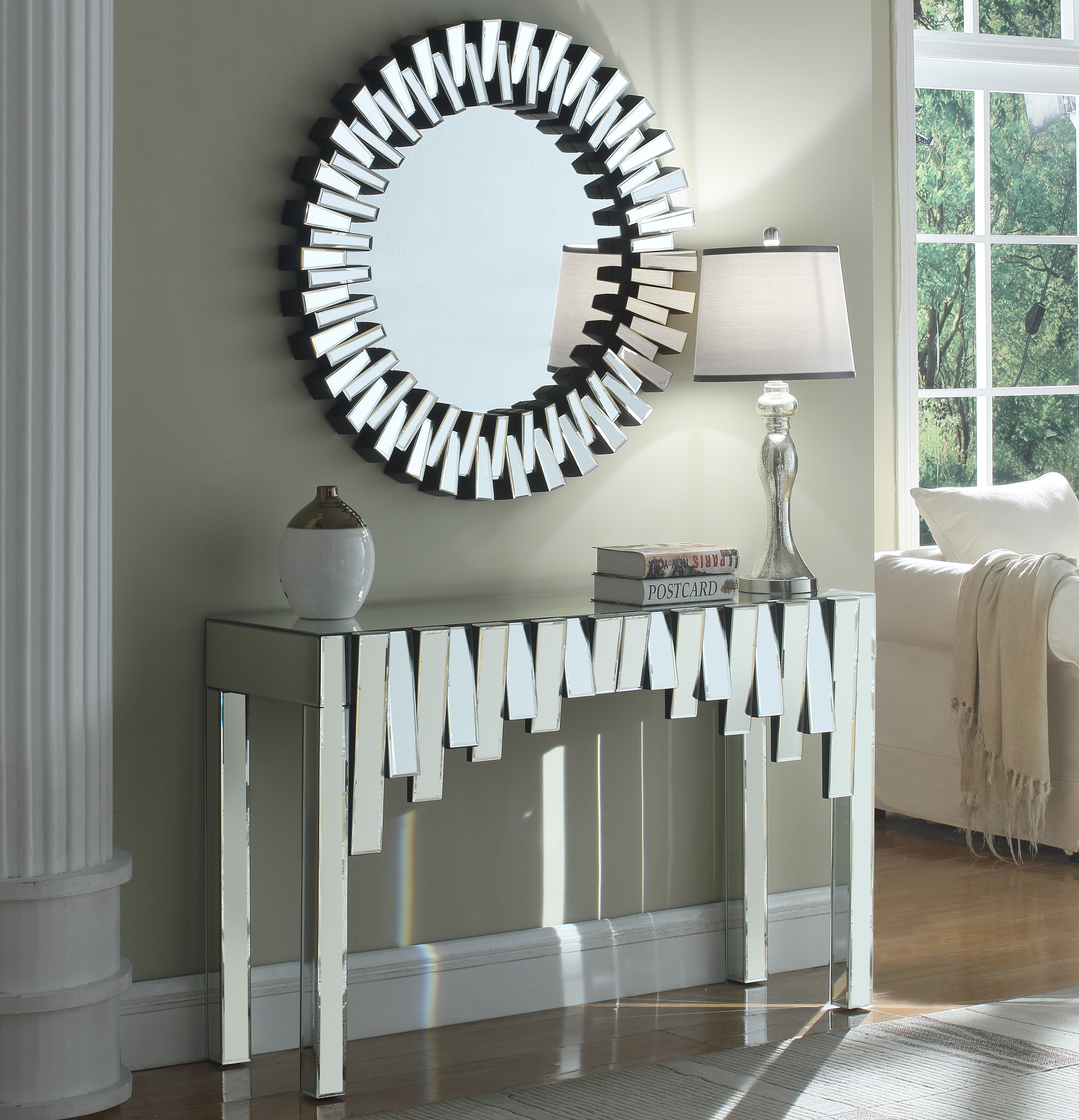 Meridian Furniture Kylie Console and Mirror Set