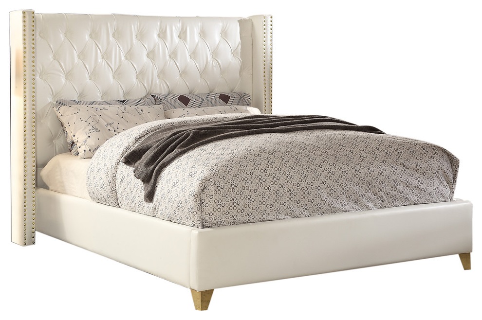 Meridian Furniture Soho White Vegan Leather Full Bed