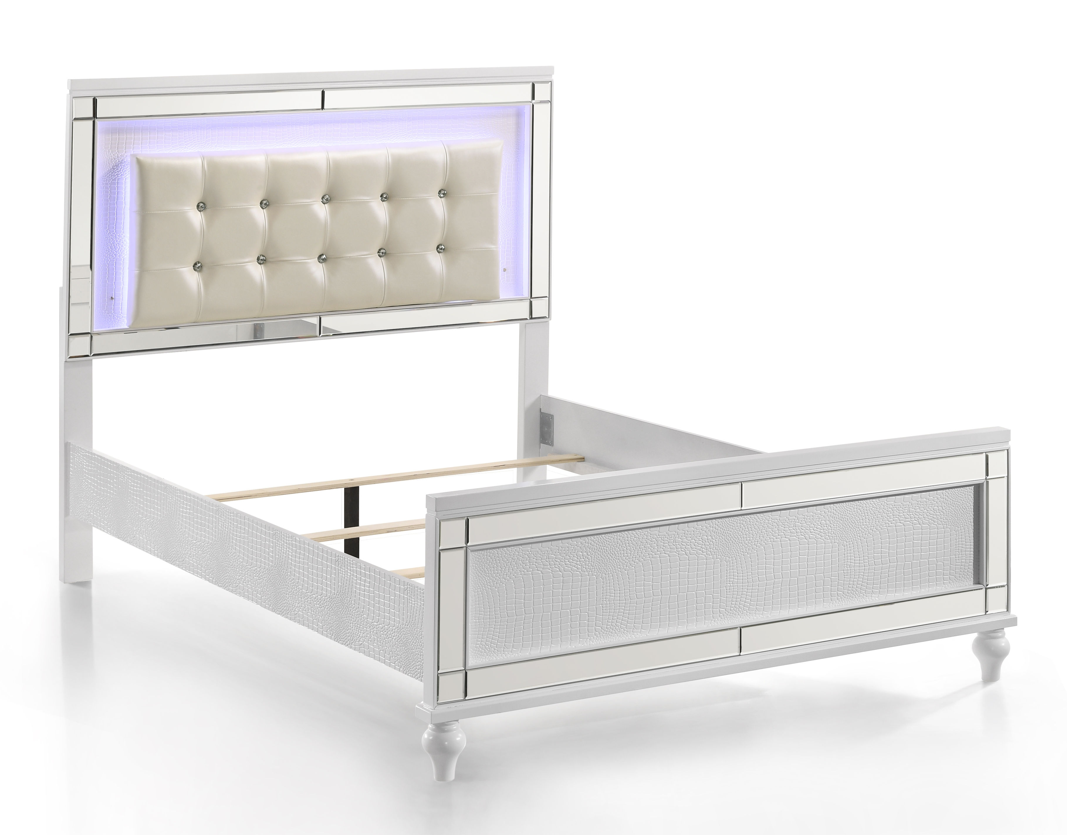 New Classic Furniture Valentino White Full NCF-BA9698W-F-BED New Classic Furniture Valentino White Full NCF-BA9698W-F-BED