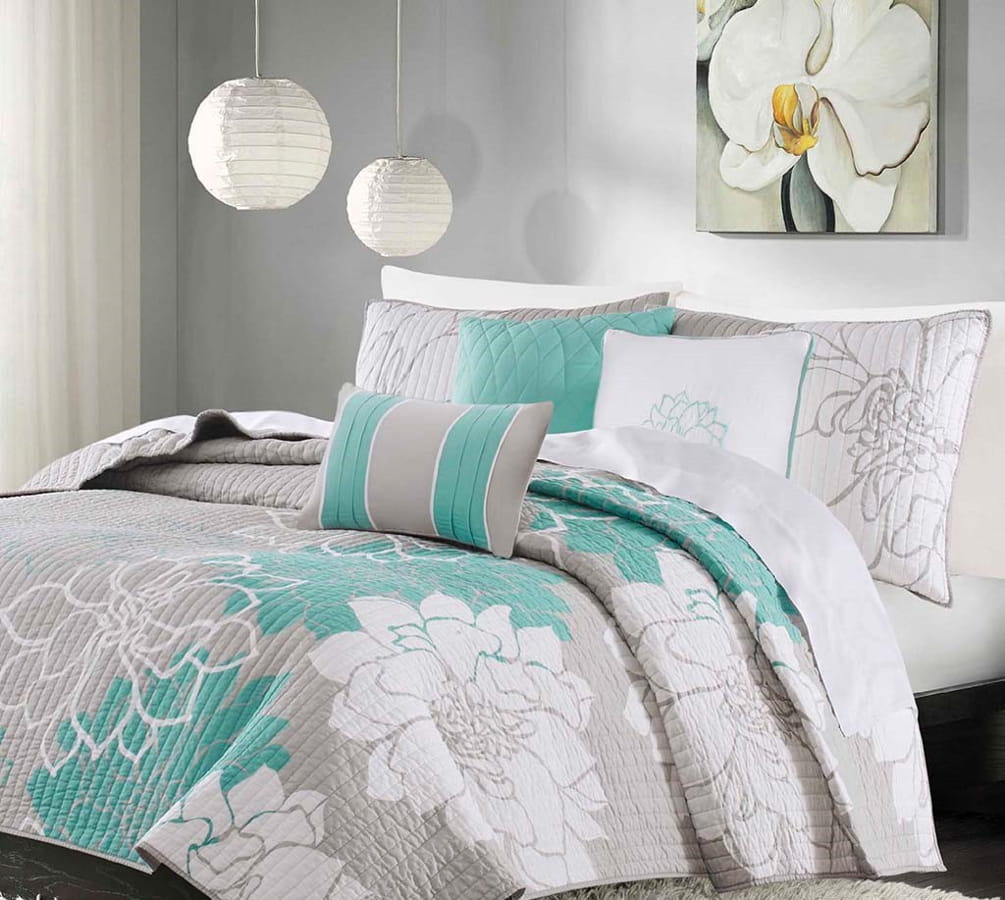 Olliix Madison Park Lola Aqua King Cal King 6pc Printed Cotton Quilt Set