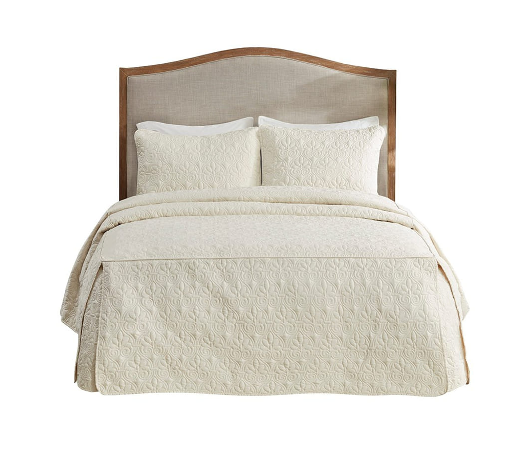 Olliix Madison Park Quebec Cream King 3pc Split Corner Pleated Quilted Beds...