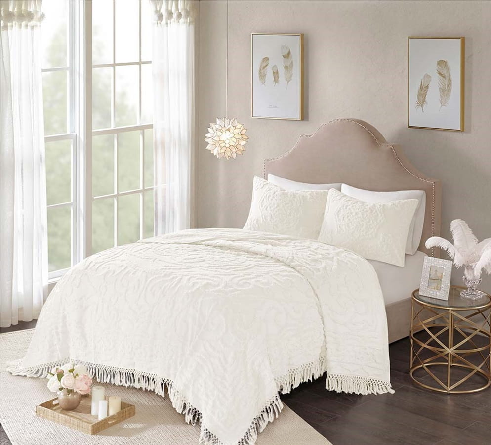 Olliix Madison Park Laetitia Off White King Cal King Coverlet Mini Set