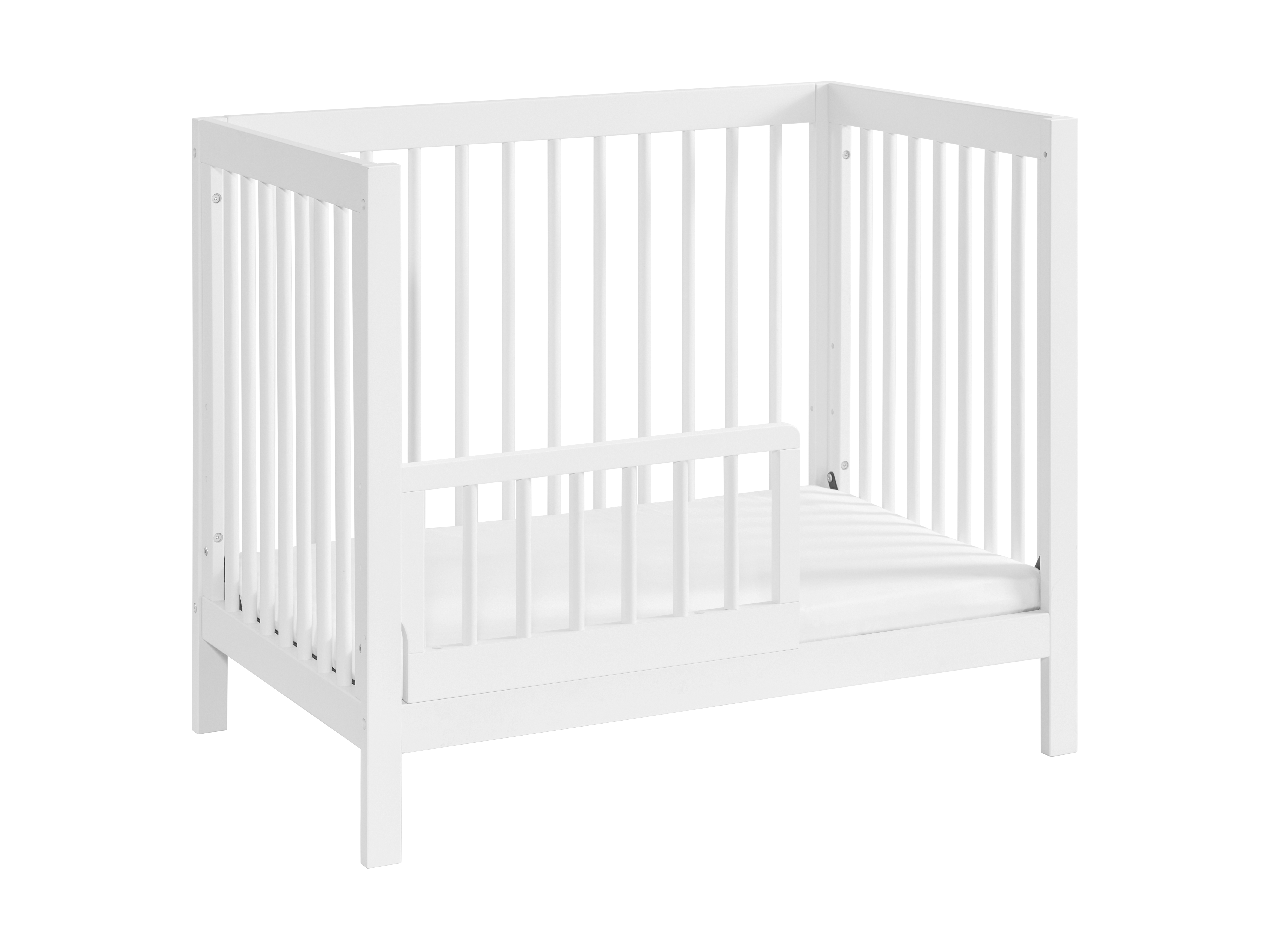 OXFD-Essential-Mini-Toddler-Bed-White-Angle_Silo.jpg