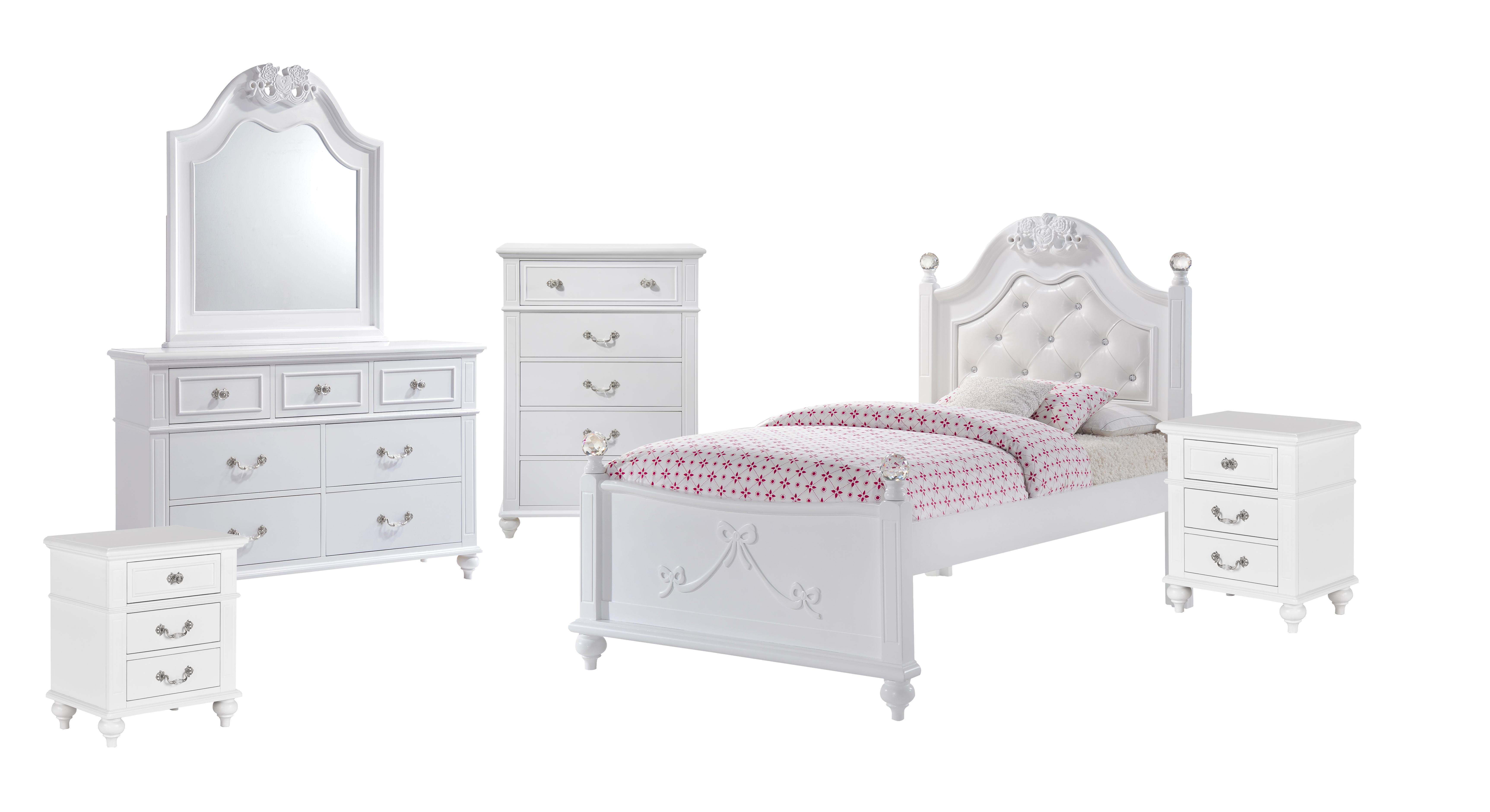 Picket House Annie White Faux Leather 6pc Bedroom Set with Twin Platform Be...