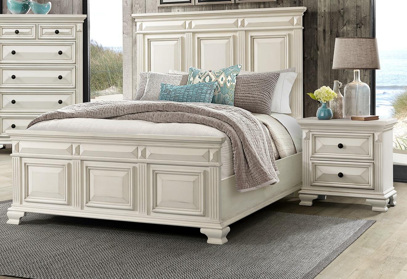 Picket House Trent Antique White 2pc Bedroom Set With Queen Panel Bed