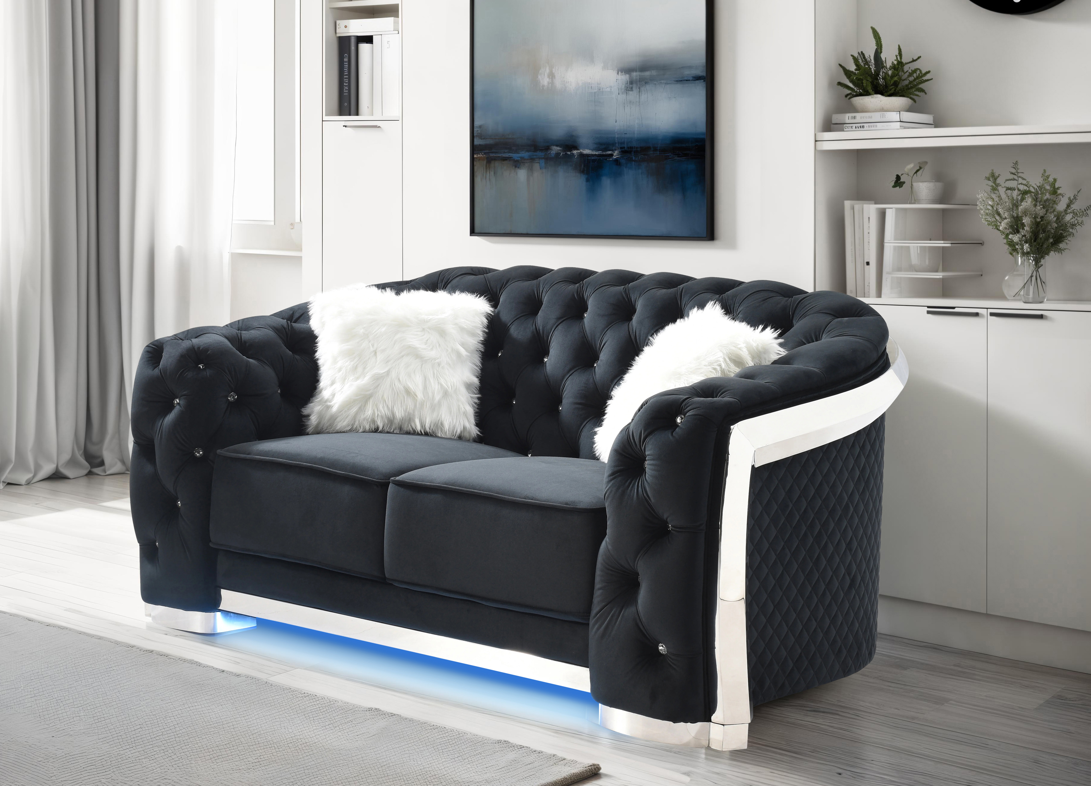 Elite Space Living Wroclaw Black Loveseat