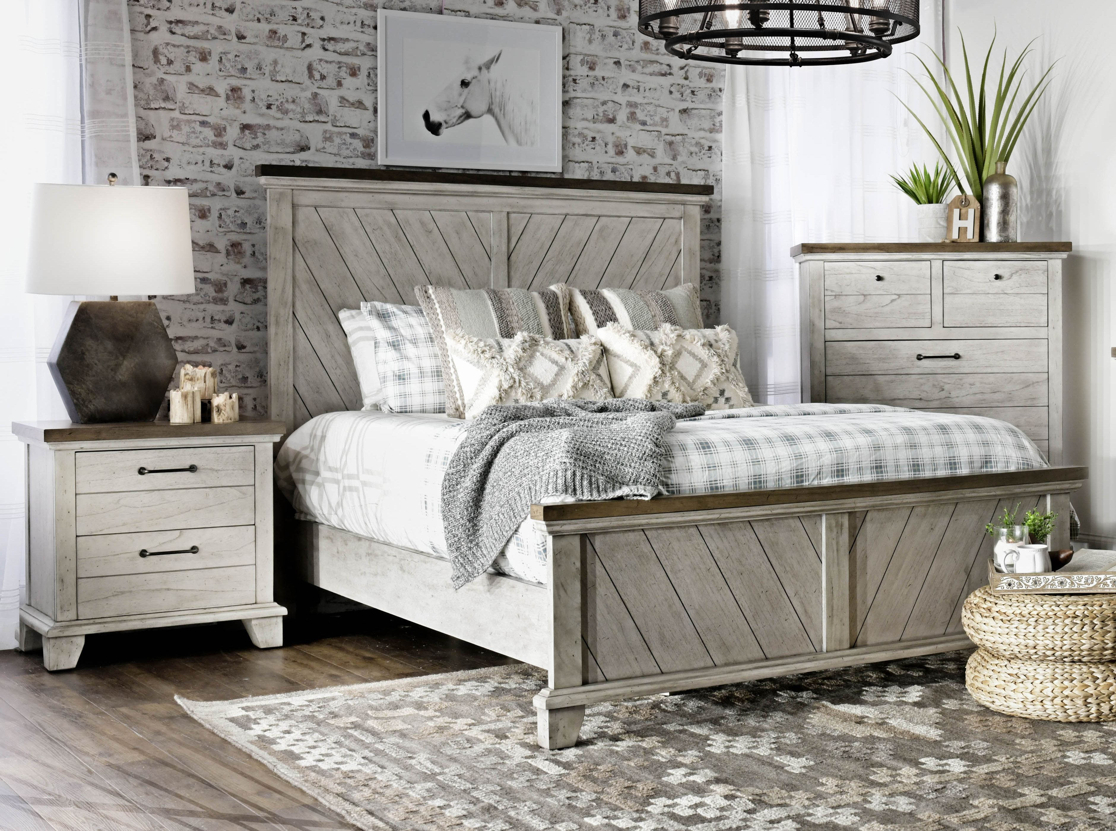 Steve Silver Bear Creek White Smoke 2pc Bedroom Set With Queen Bed